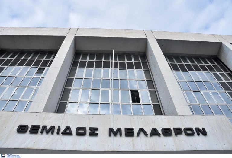 Άρειος Πάγος: Ζαναζωντάνεψε η φρίκη – Μητέρα πούλησε την 12χρονη κόρη της για 10.000 ευρώ